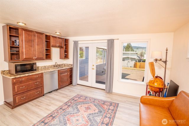 20 N Tillicum Beach Lane N, Shelton, WA 98584