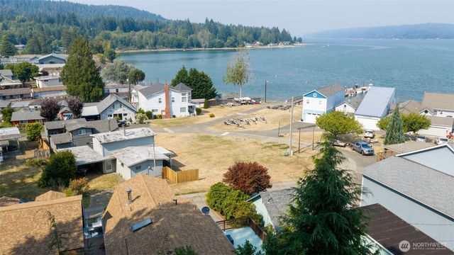20 N Tillicum Beach Lane N, Shelton, WA 98584