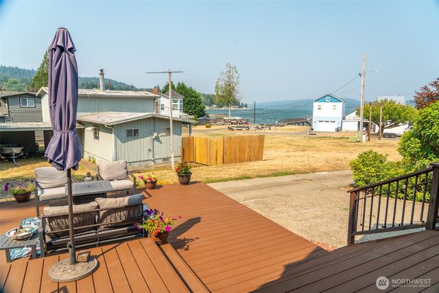 20 N Tillicum Beach Lane N, Shelton, WA 98584