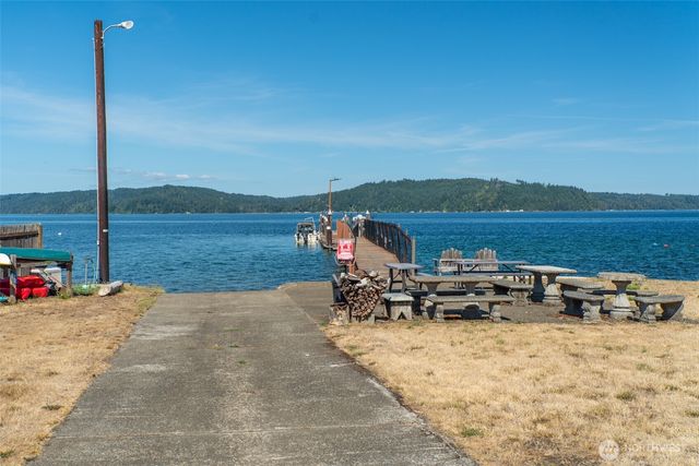 20 N Tillicum Beach Lane N, Shelton, WA 98584