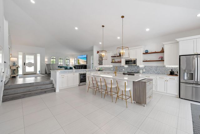 129 Olympus Way, Jupiter, FL 33477
