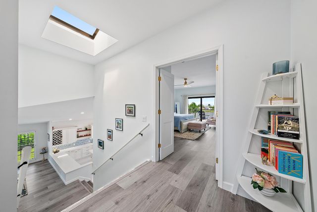 129 Olympus Way, Jupiter, FL 33477