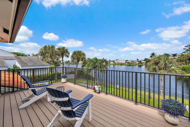 129 Olympus Way, Jupiter, FL 33477