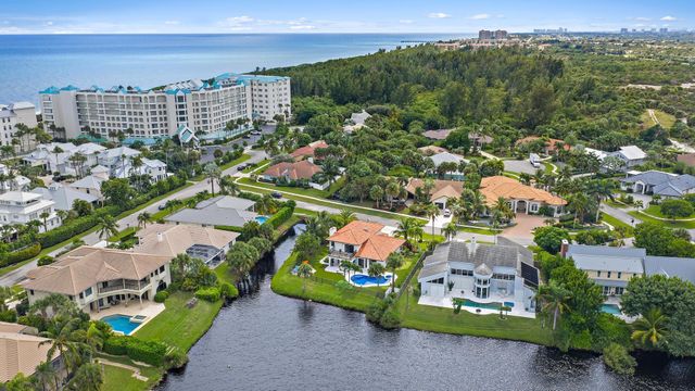 129 Olympus Way, Jupiter, FL 33477