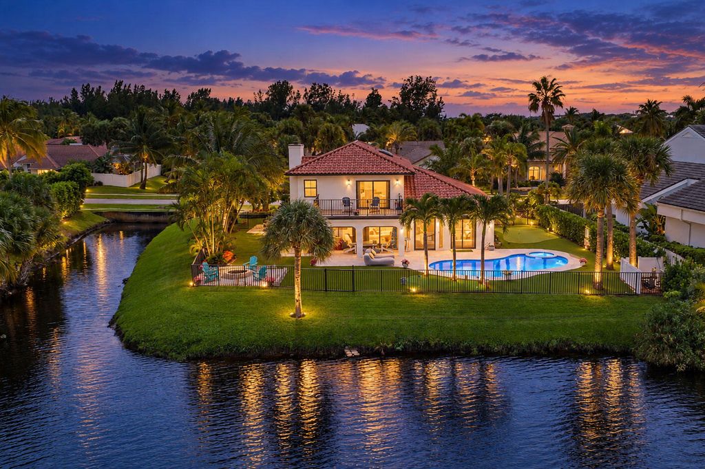 129 Olympus Way, Jupiter, FL 33477