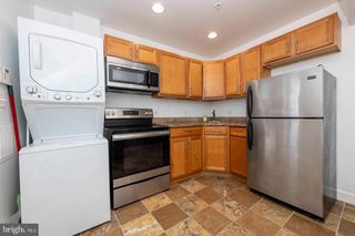 514 HOBART PL NW #1, Washington, DC 20001