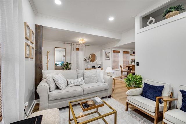 16 N 9th Street, Kansas City, KS 66101