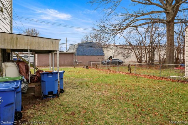 11352 Rivard Avenue, Warren, MI 48089