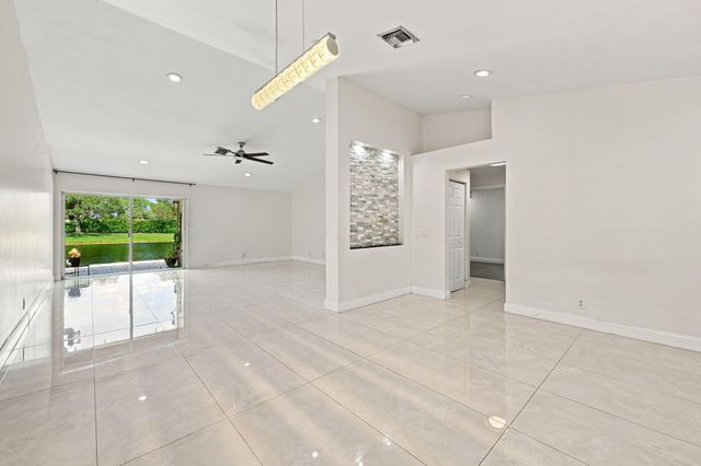 1590 ORION Lane, Weston, FL 33327