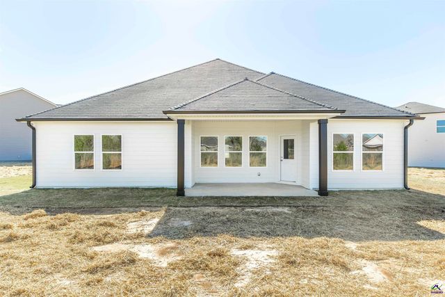 100 Bulloch Court, Byron, GA 31008