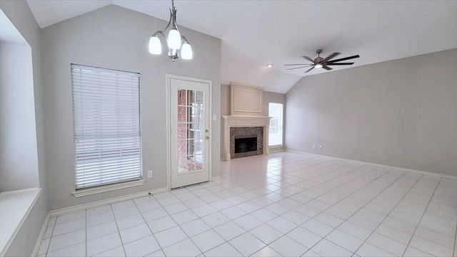 2628 Crepe Myrtle Drive, Flower Mound, TX 75028