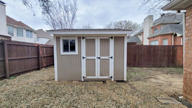 2628 Crepe Myrtle Drive, Flower Mound, TX 75028