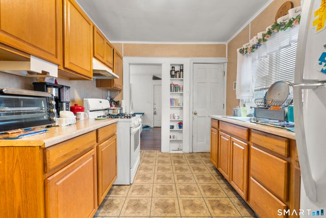 170 Judson Place, Bridgeport, CT 06610