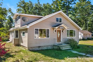 385 W Michigan Road, Twin Lake, MI 49457