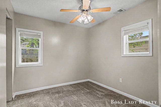 1220 Beechwood Street, Grand Rapids, MI 49505