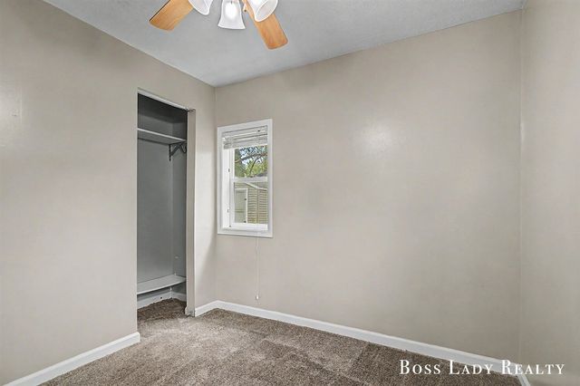 1220 Beechwood Street, Grand Rapids, MI 49505
