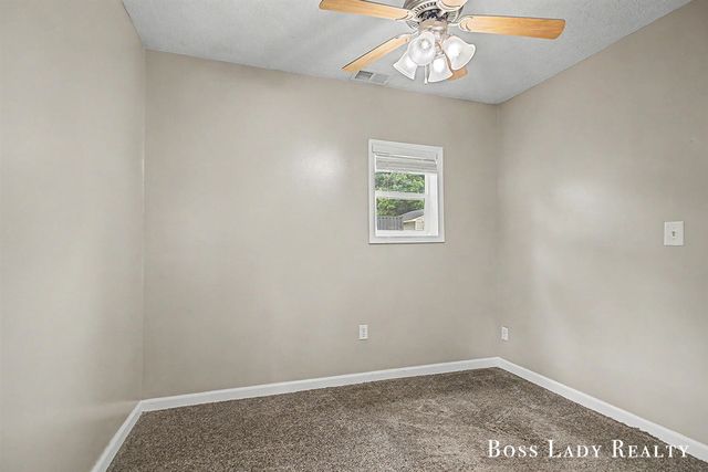 1220 Beechwood Street, Grand Rapids, MI 49505