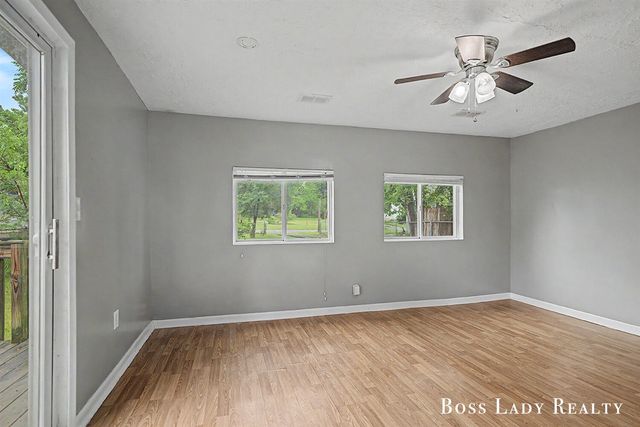1220 Beechwood Street, Grand Rapids, MI 49505