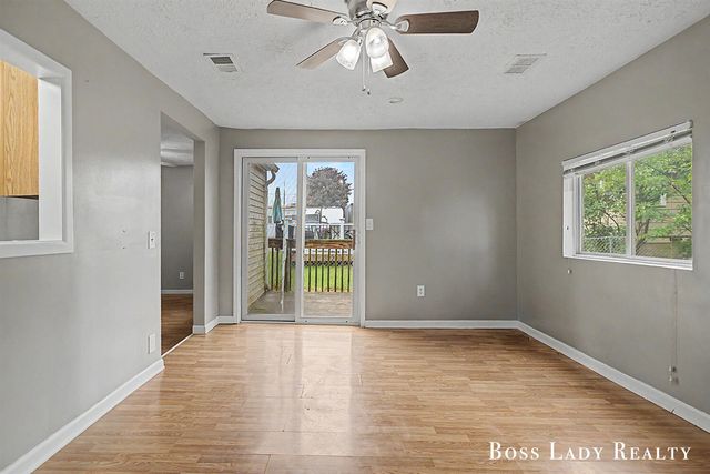 1220 Beechwood Street, Grand Rapids, MI 49505