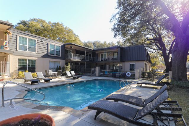 5306 Fleetwood Oaks Avenue 126, Dallas, TX 75235