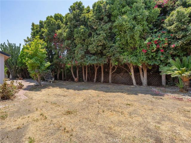 14923 La Valle Street, Sylmar, CA 91342