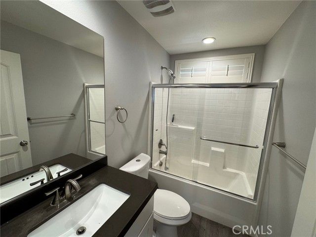 501 Villa Way, Colton, CA 92324