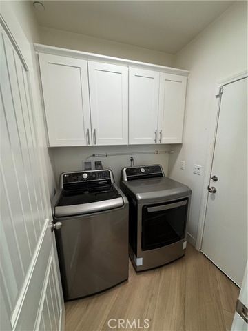 501 Villa Way, Colton, CA 92324