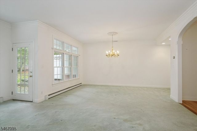 305 Huntington Ct, Wyckoff Twp., NJ 07481