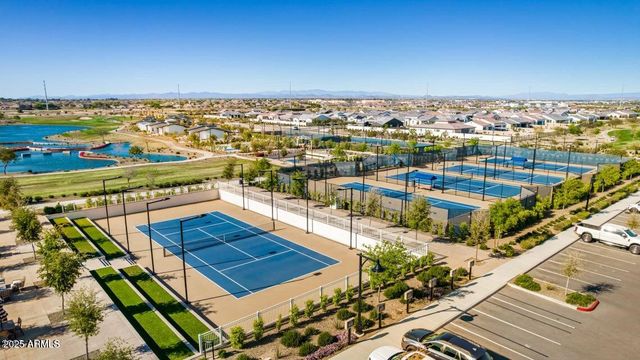 17176 W MOUNTAINAIR Street, Surprise, AZ 85388