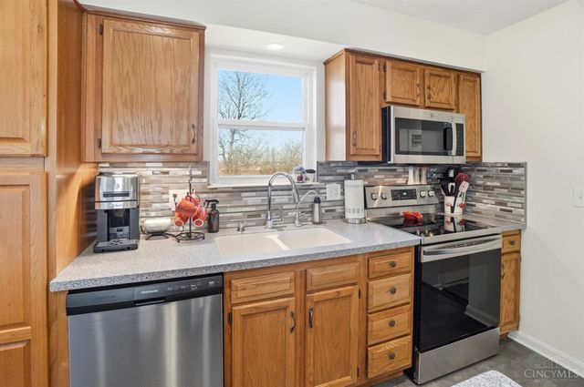 6927 Berry Blossom Court, Liberty Twp, OH 45011