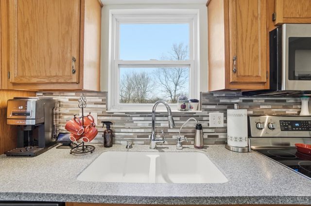 6927 Berry Blossom Court, Liberty Twp, OH 45011