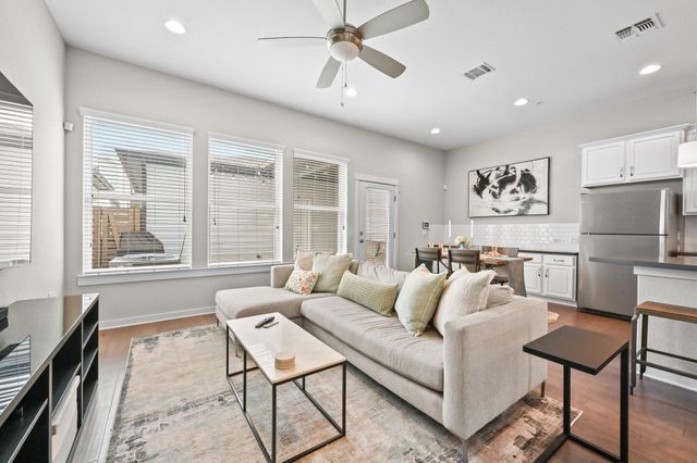 4219 Berkman DR, Austin, TX 78723