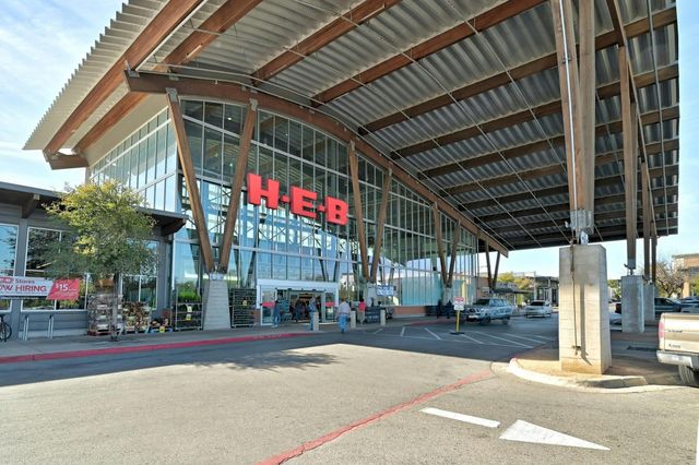 4219 Berkman DR, Austin, TX 78723