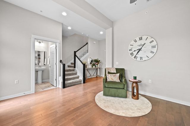 4219 Berkman DR, Austin, TX 78723