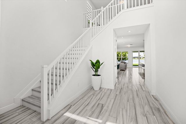 10704 SW Estella Lane, Port St. Lucie, FL 34987