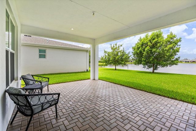 10704 SW Estella Lane, Port St. Lucie, FL 34987