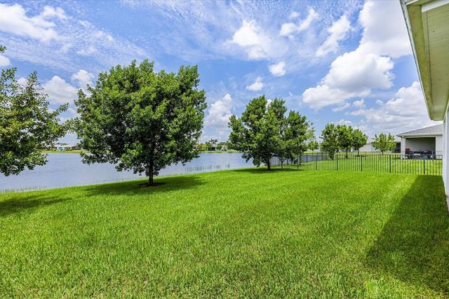 10704 SW Estella Lane, Port St. Lucie, FL 34987