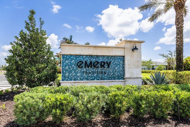10704 SW Estella Lane, Port St. Lucie, FL 34987