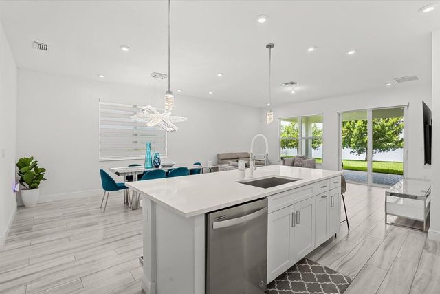 10704 SW Estella Lane, Port St. Lucie, FL 34987
