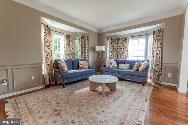 7 LOWER WAY RD, Easton, PA 18045