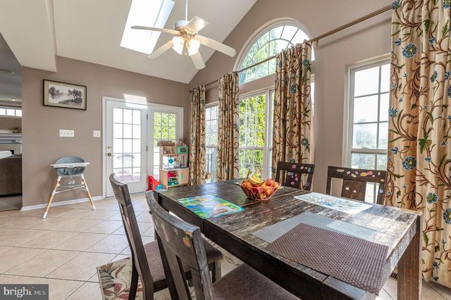 7 LOWER WAY RD, Easton, PA 18045