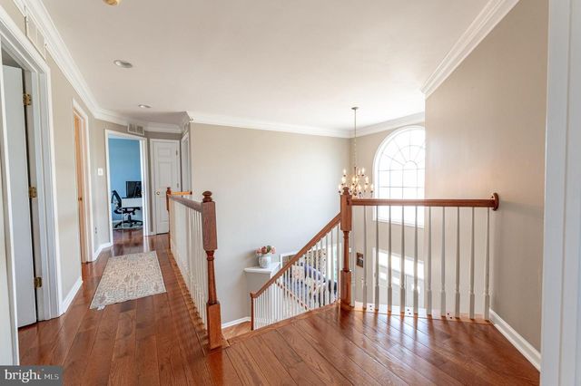 7 LOWER WAY RD, Easton, PA 18045
