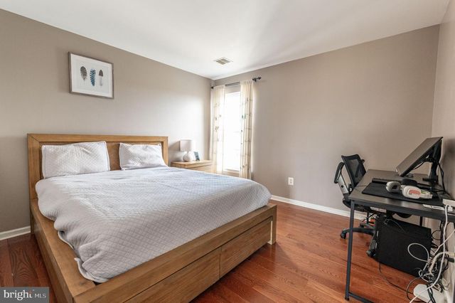 7 LOWER WAY RD, Easton, PA 18045
