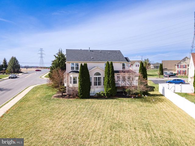 7 LOWER WAY RD, Easton, PA 18045