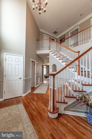 7 LOWER WAY RD, Easton, PA 18045