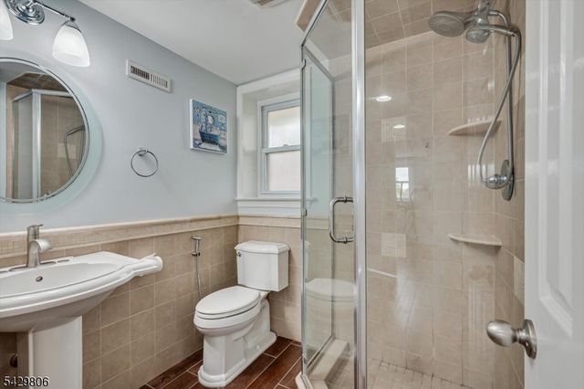 3229 Clark La, South Plainfield Boro, NJ 07080