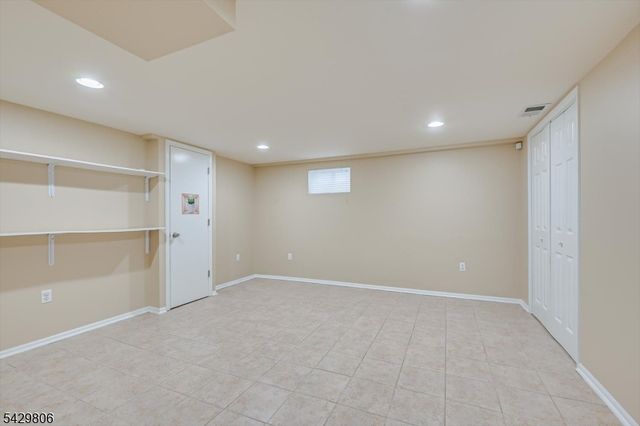 3229 Clark La, South Plainfield Boro, NJ 07080