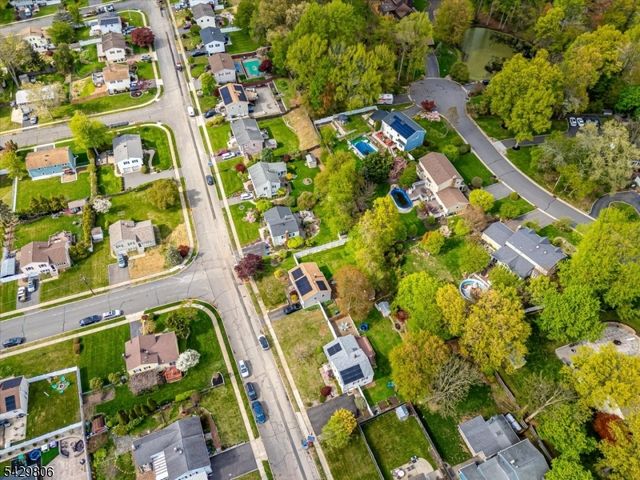 3229 Clark La, South Plainfield Boro, NJ 07080