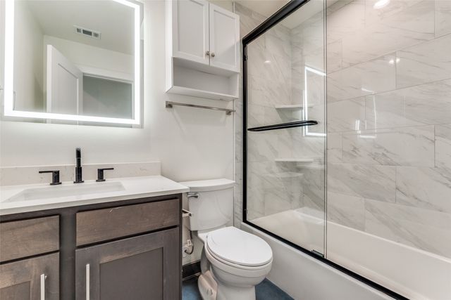 4519 San Jacinto Street 106, Dallas, TX 75204