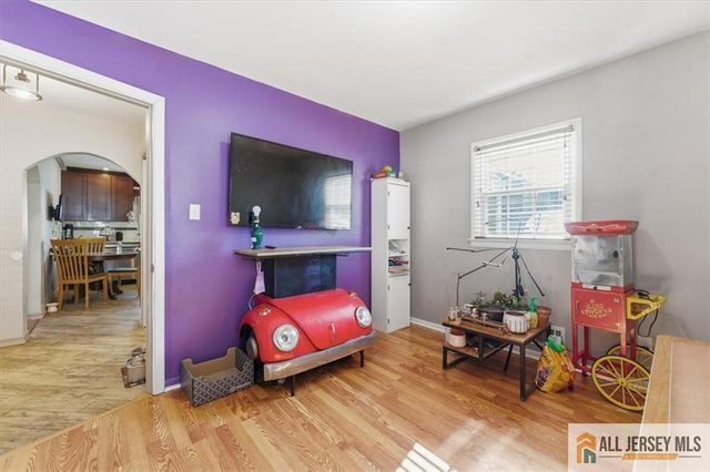 15 Ida Street, Sayreville, NJ 08872